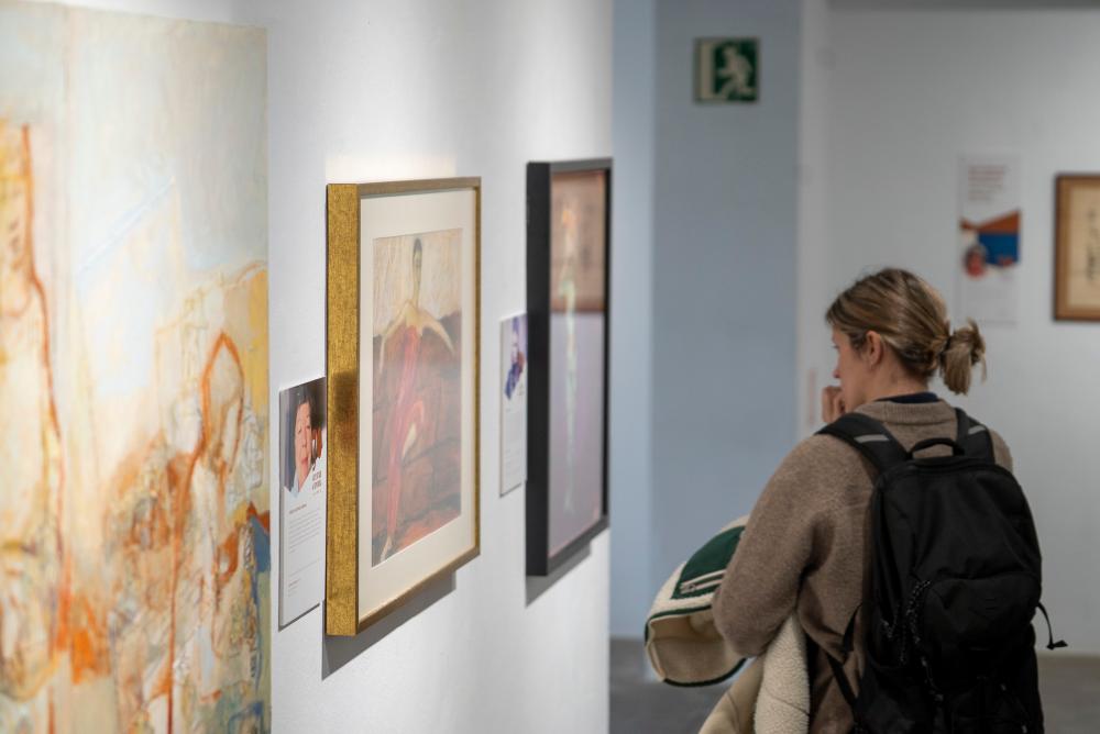 Imagen Trenta artistes eivissenques reuneixen el seu art a Sa Nostra Sala